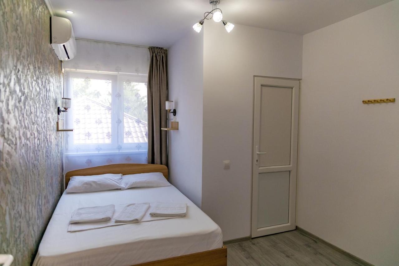 מלון Casa Iordachescu Două Mai מראה חיצוני תמונה