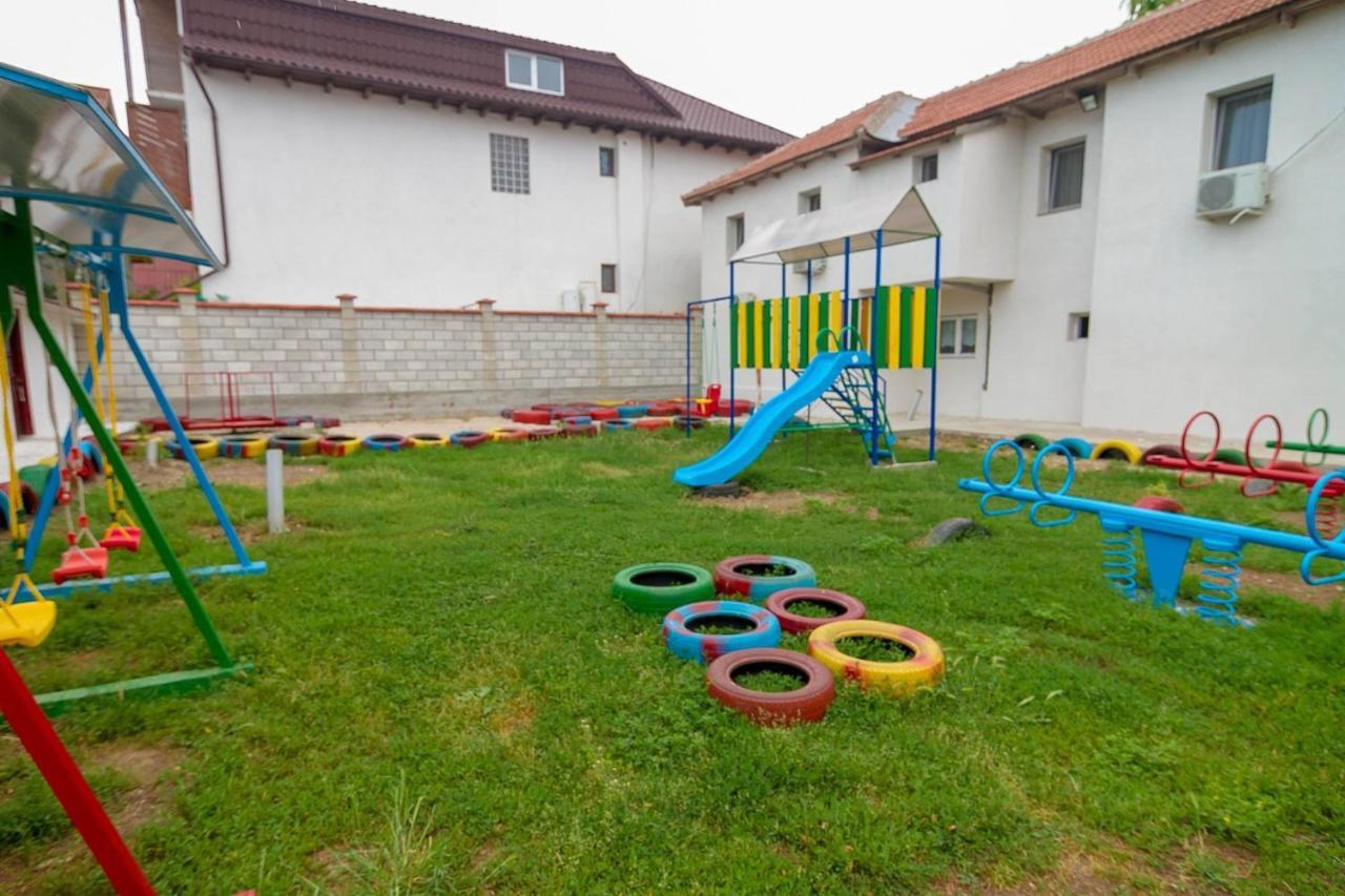 מלון Casa Iordachescu Două Mai מראה חיצוני תמונה