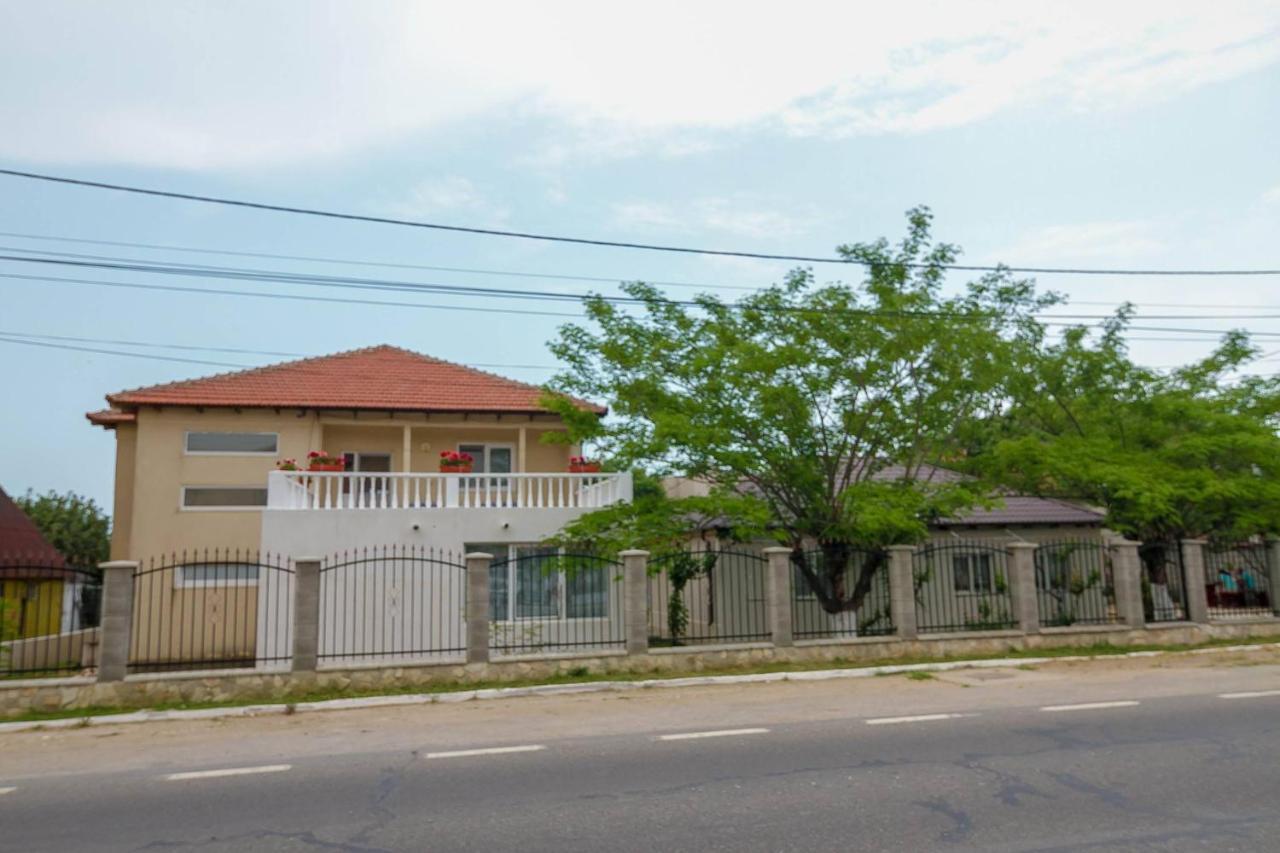 מלון Casa Iordachescu Două Mai מראה חיצוני תמונה
